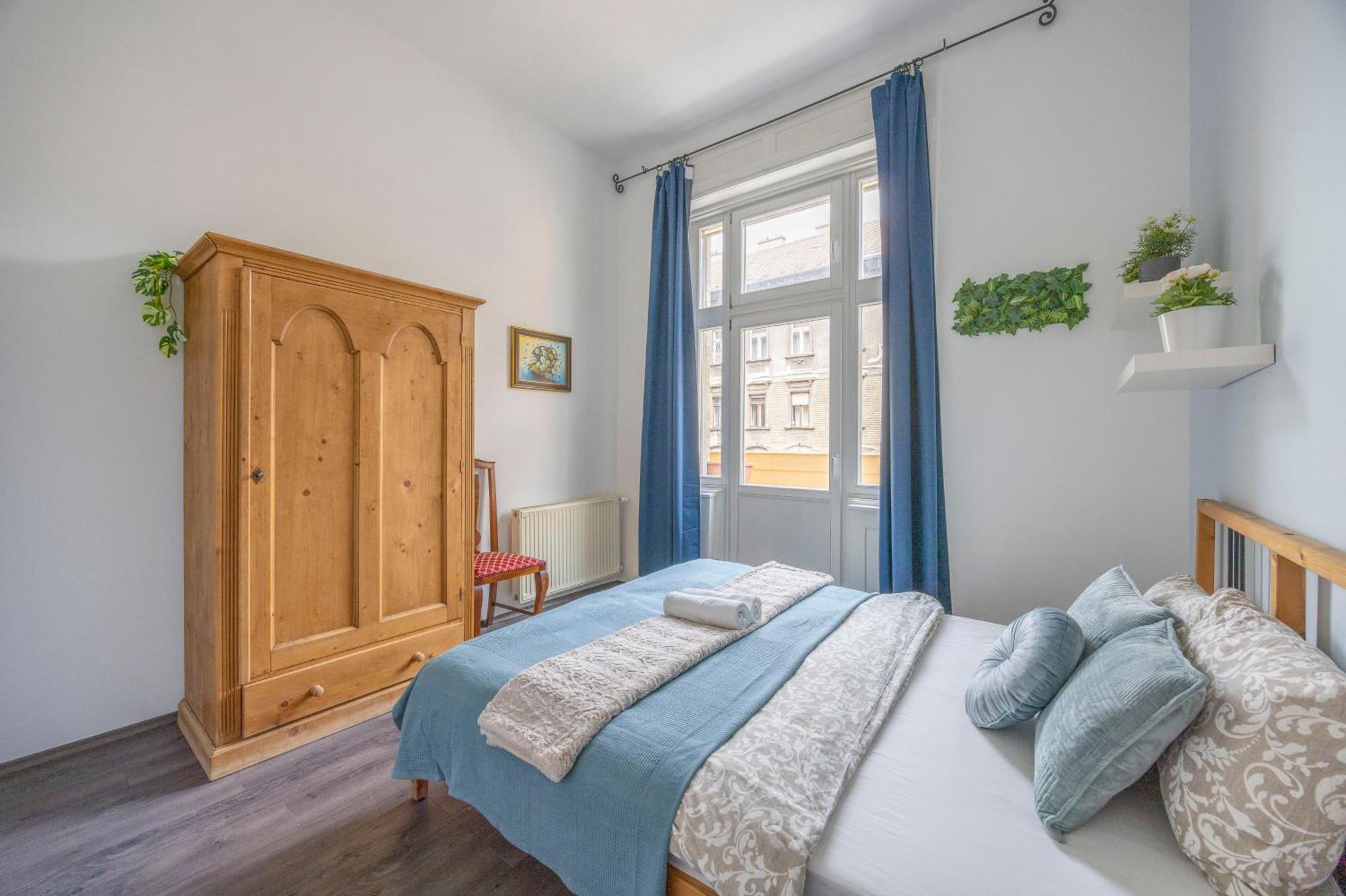 Explore Budapest From A Central Cozy Home & Sweet Retreat Exteriör bild