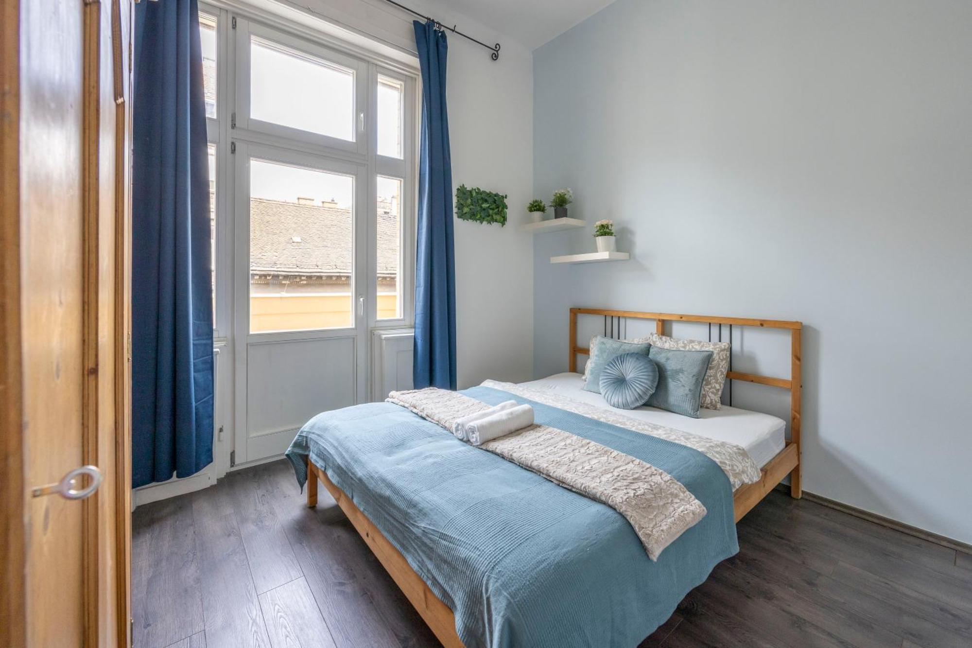Explore Budapest From A Central Cozy Home & Sweet Retreat Exteriör bild
