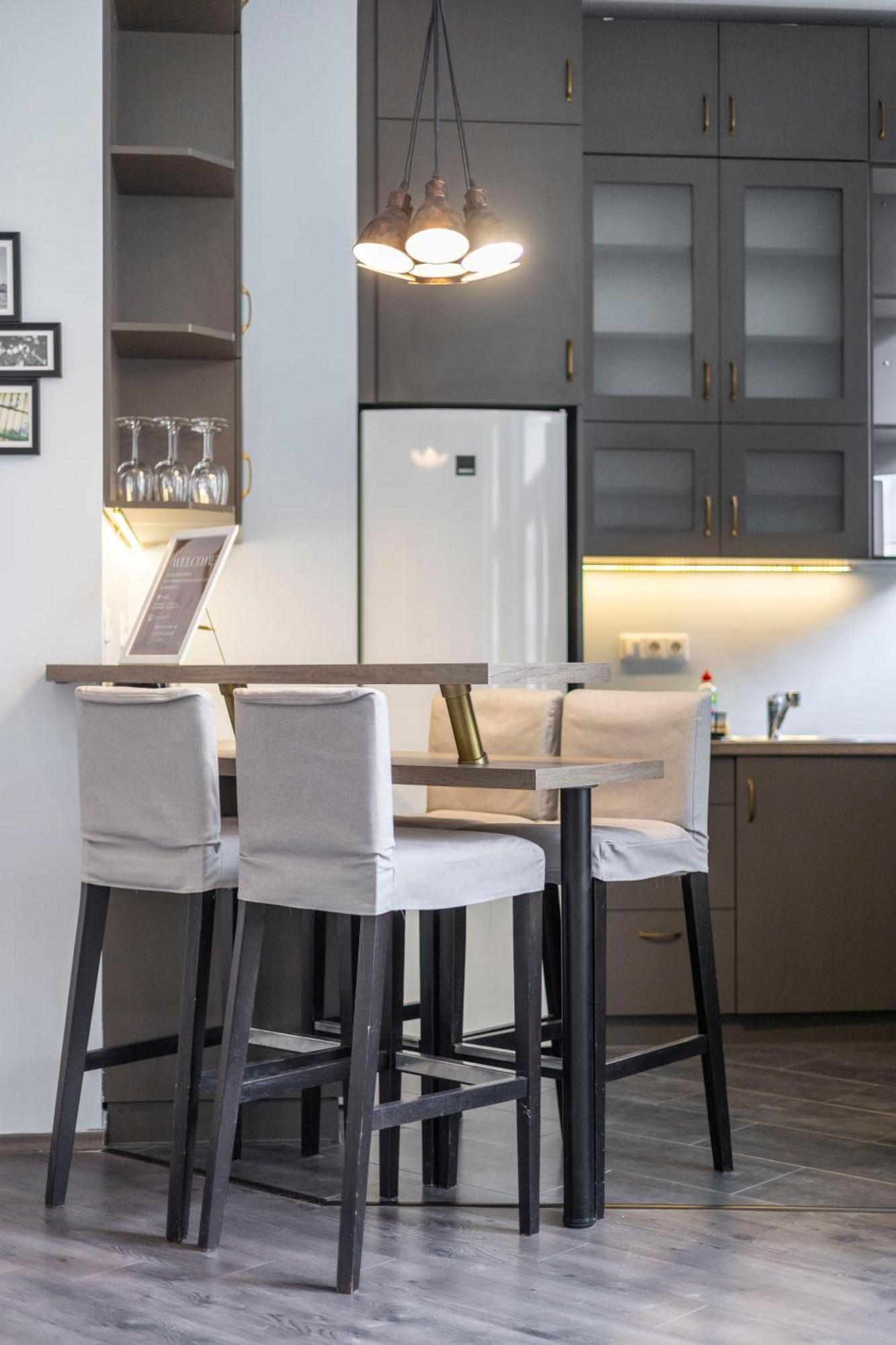 Explore Budapest From A Central Cozy Home & Sweet Retreat Exteriör bild
